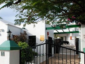 Las Acacias