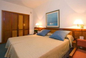 Hotel Fariones
