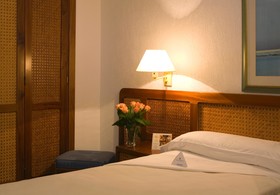 Hotel Fariones