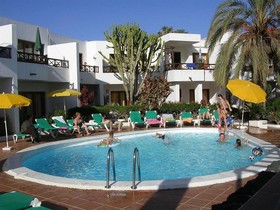 Maribel Apartamentos