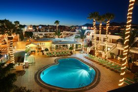 Montana Club Suite Hotel