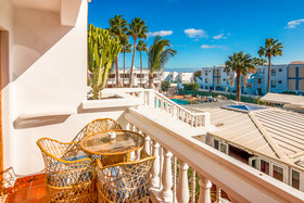 Montana Club Suite Hotel