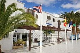 Apartamentos Plaza Azul