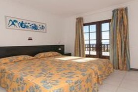 Apartamentos Plaza Azul