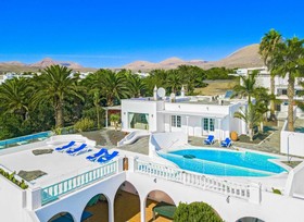 Villa Azurra