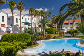 Los Rosales Apartamentos