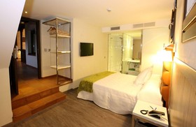 Evenia Alcalá Boutique