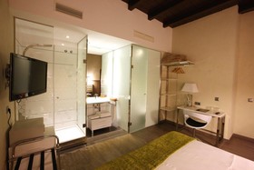 Evenia Alcalá Boutique