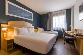 Travelodge Madrid Alcala de Henares