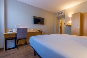 Travelodge Madrid Alcala de Henares