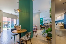 Travelodge Madrid Alcala de Henares