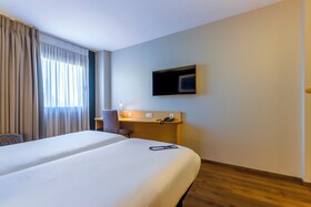 Travelodge Madrid Alcala de Henares