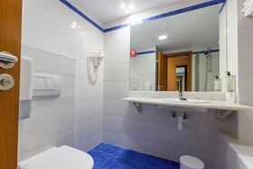 Travelodge Madrid Alcala de Henares
