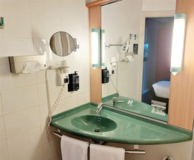 ibis Madrid Fuenlabrada