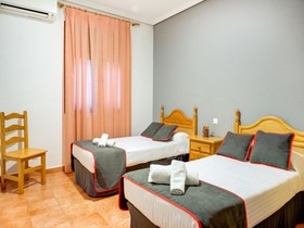 Hotel Restaurante Mr by Oyo Rooms