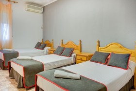 Hotel Restaurante Mr by Oyo Rooms