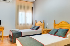 Hotel Restaurante Mr by Oyo Rooms