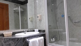 Hotel Humanes