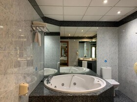 Hotel Humanes