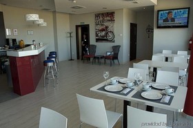 Hotel Route 42