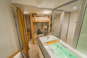 4 Bears Studios