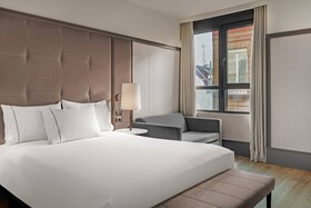 AC Hotel Avenida de America