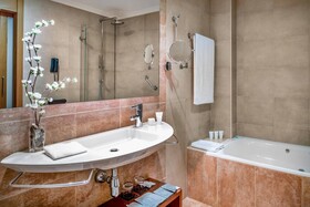 AC Hotel Carlton Madrid