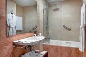 AC Hotel Carlton Madrid
