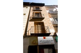 Apartamentos Puerta del Sol