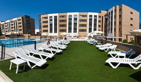 Aparthotel Compostela Suites