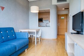 Aparthotel Compostela Suites