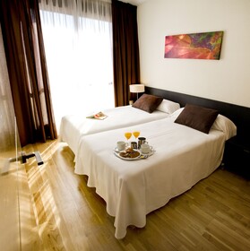 Aparthotel Compostela Suites