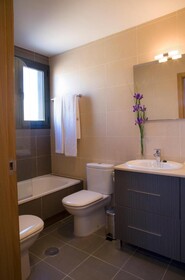 Aparthotel Compostela Suites