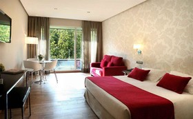 Apartosuite Jardines de Sabatini