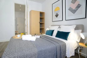 nQn Aparts & Suites Madrid