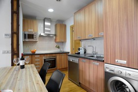 Aspasios San Mateo Boutique Apartments