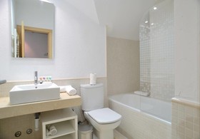 Aspasios San Mateo Boutique Apartments