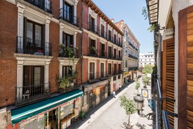 Atocha Corner - Barrio de las Letras