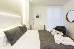 Atocha Corner - Barrio de las Letras