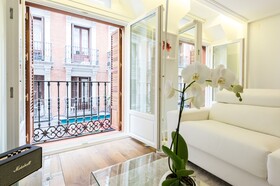 Atocha Corner - Barrio de las Letras