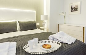 Atocha Corner - Barrio de las Letras