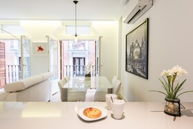 Atocha Corner - Barrio de las Letras