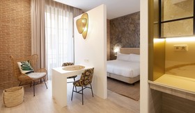 Atocha Hotel Madrid, Tapestry Collection by Hilton