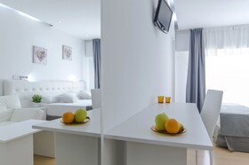 Boutique Urban Madrid Serrano