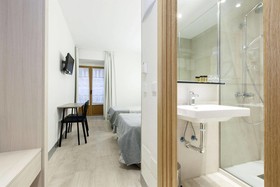 Hostal Castilla II Puerta del Sol