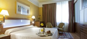 Catalonia Plaza España Hotel & Spa
