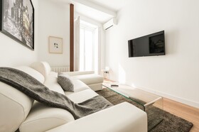 Chueca Exclusive - Madflats Collection