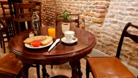 Cálamo Guesthouse
