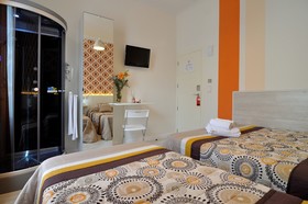 Far Home Hostels Plaza Mayor