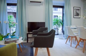 Feelathome Madrid Suites Apartments